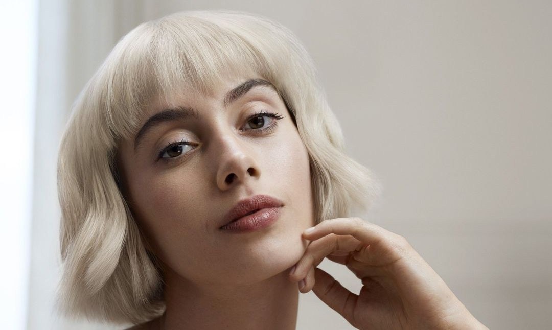 Cómo conseguir el tono de moda rubio hielo| L'Oréal Paris